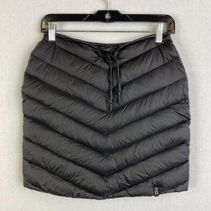 RUDSAK Black Quilted Down Mini Skirt Quite Luxury Minimalist Transitional Boho